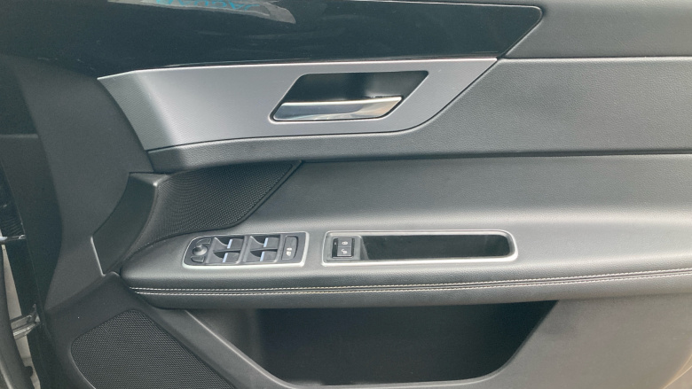 Jaguar XF 2.0d [180] R-Sport 4dr Auto Diesel Saloon